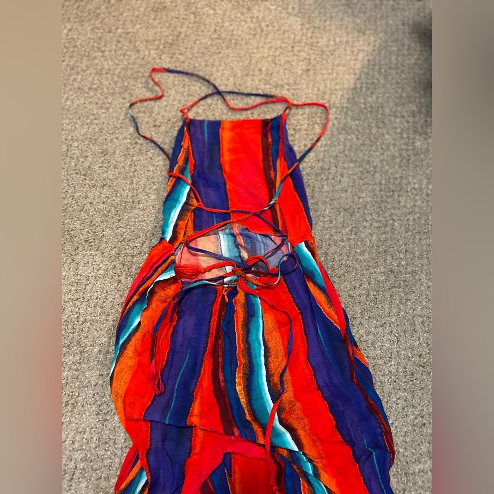 Backless jumpsuit - Picture 6 of 11